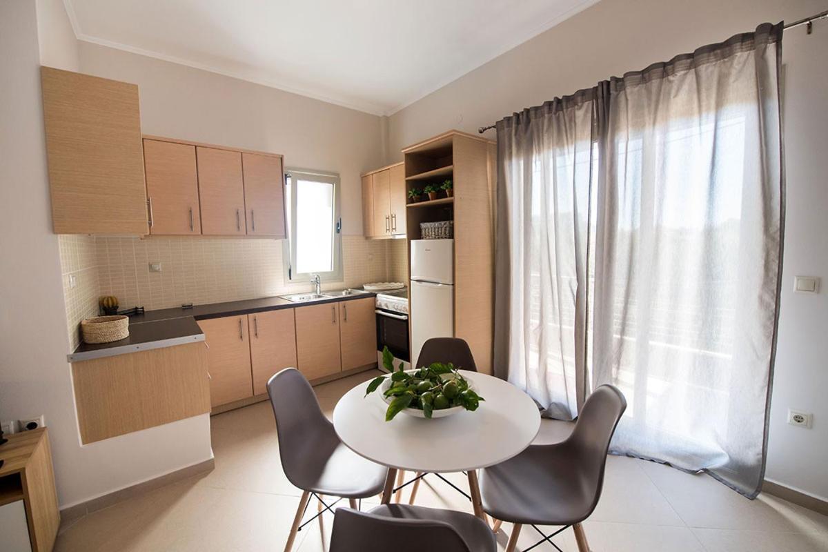 La Strada Apartment Lefkáda Esterno foto
